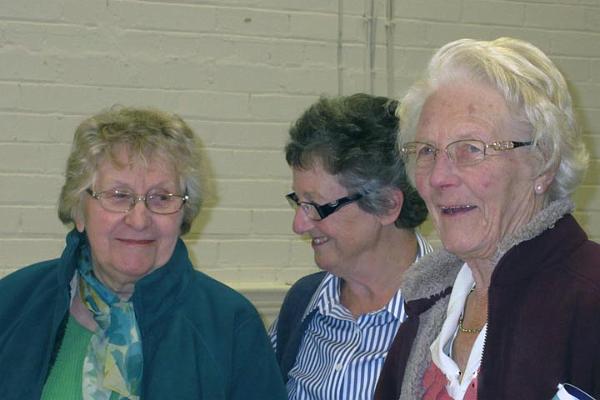 4. Margaret, Merrill - Phyl.JPG -                                